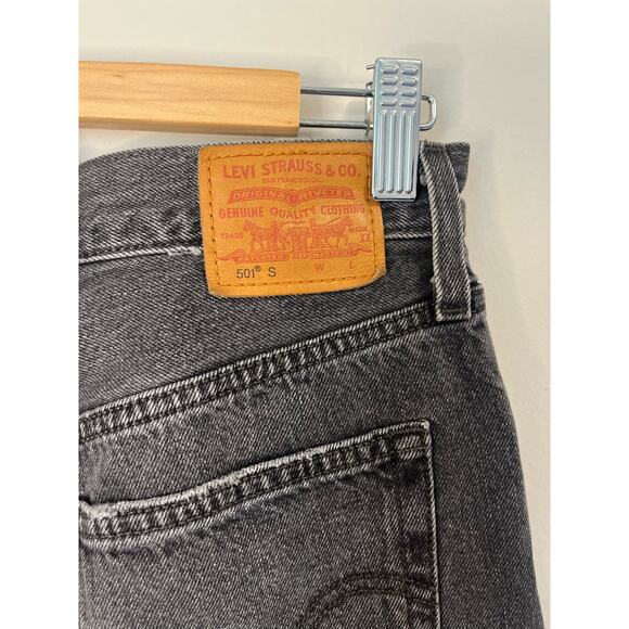 Levi’s 501 Women's Skinny Distressed Black Jeans from Urban Outfitters sz. 25 - Picture 4 of 11